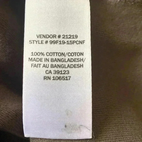 Northern Reflections petite, NWOT faux snake skin on  the front, 100% cotton top - Picture 5 of 7